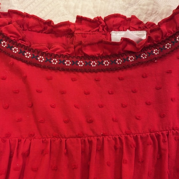 Swiss dot dress in vibrant red with a contrasting trim. Hanna Andersson 10. - Picture 4 of 4